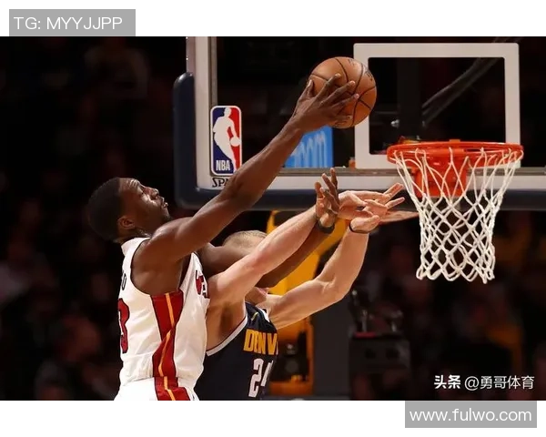 勇士与热火精彩对决全场录像回放尽享篮球盛宴