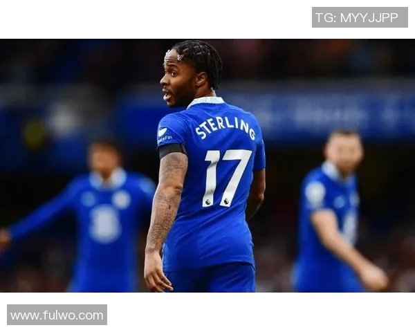 切尔西更衣室危机加剧斯特林恩佐训练场冲突引发关注 切尔西更衣室危机加剧斯特林恩佐训练场冲突引发关注