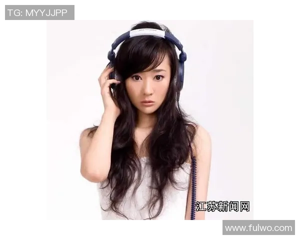 王岚：从音乐才女到影视新星的华丽转身与人生感悟